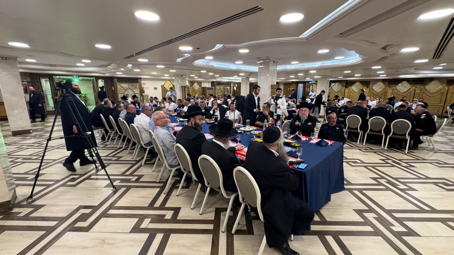 מאות מתנדבי זק״א בהרמת כוסית חגיגית וסיכום שנה