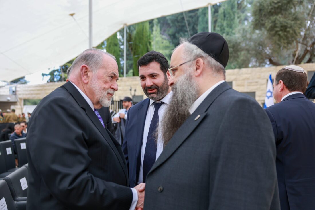 הנהלת זק״א השתתפו בטקסים הממלכתיים בהר הרצל