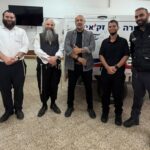 חנן פרץ מנהל אגף ביטחון ושיטור עירוני (סל"ע) בעיריית תל אביב-יפו בסיור בבסיס זק”א